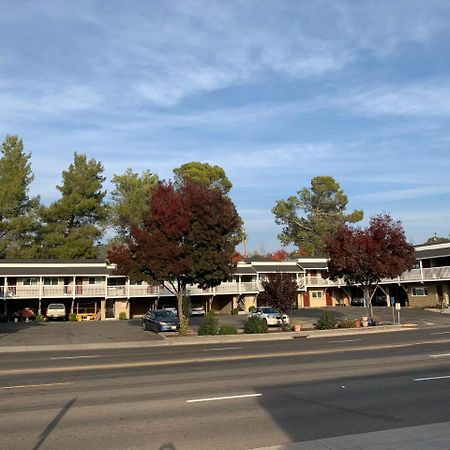 Elmwood Motel Auburn Exterior foto